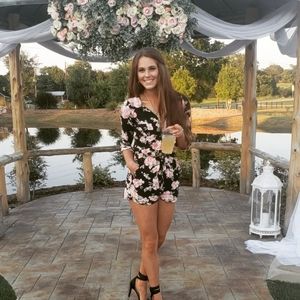 Floral Romper size M
